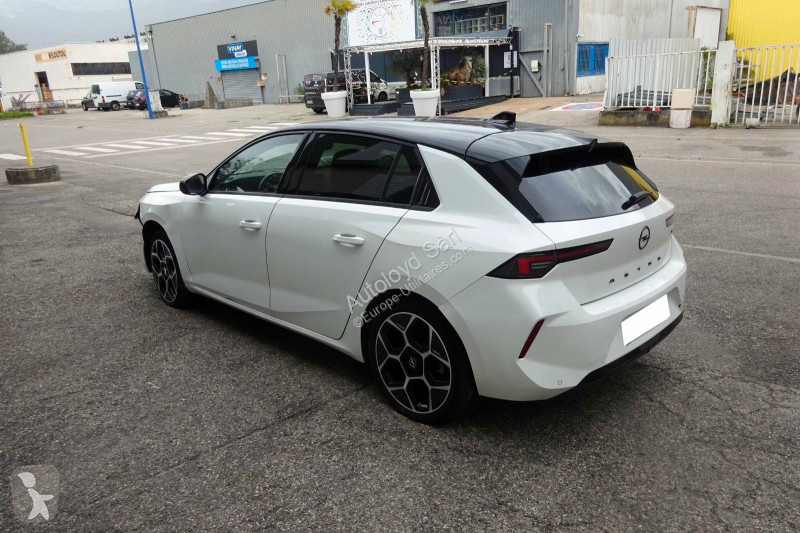Лекотоварен автомобил Opel ASTRA 1,2 E-DSC 136...