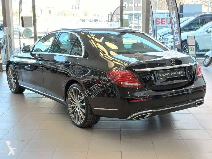 Furgoneta Mercedes