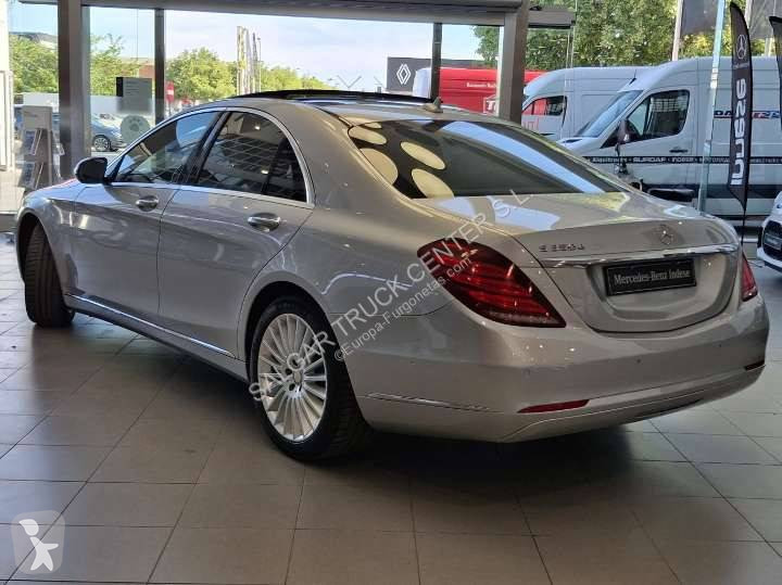 Лекотоварен автомобил Mercedes