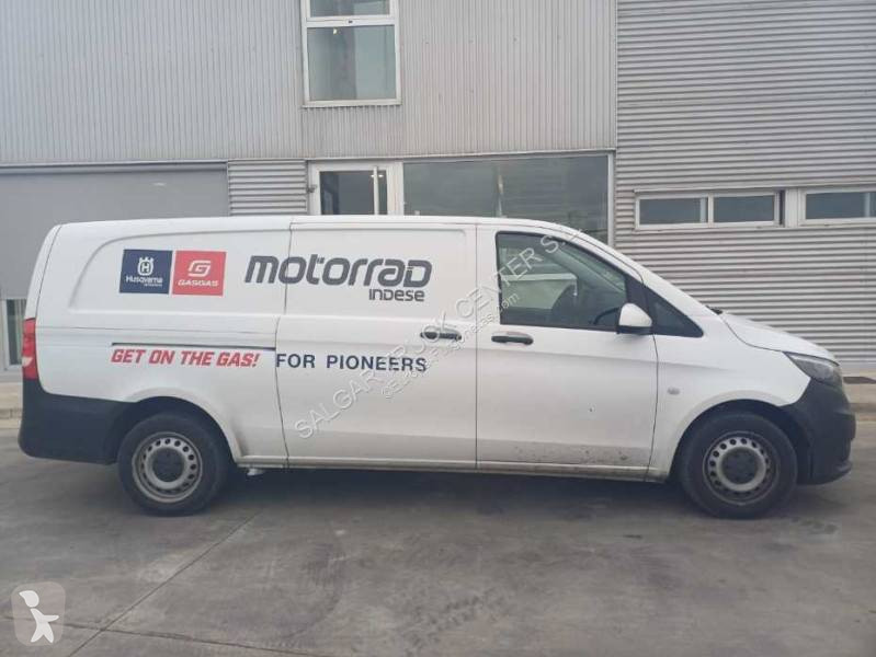 Furgoneta Mercedes