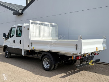 Con volquete Iveco