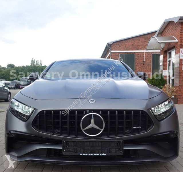 Комерційні автомобілі Mercedes Limited Edition...