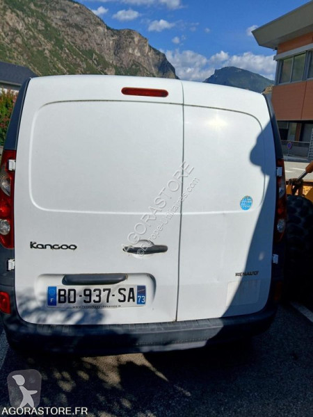 Комерційні автомобілі Renault KANGOO