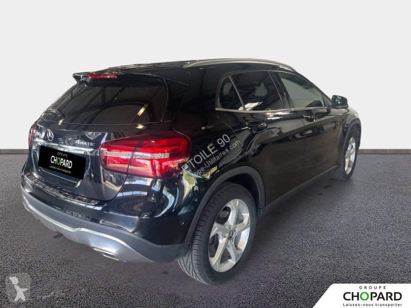 Лекотоварен автомобил Mercedes GLA 200 d 7-G...