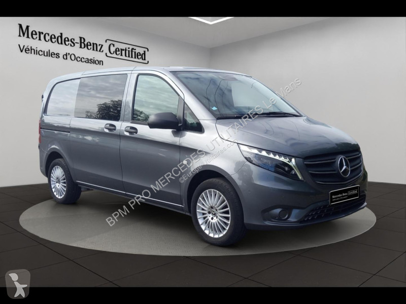 Véhicule utilitaire Mercedes Fg 119 MIXTO...