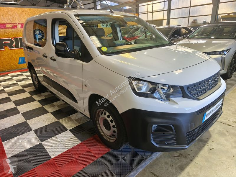 Véhicule utilitaire Peugeot PARTNER