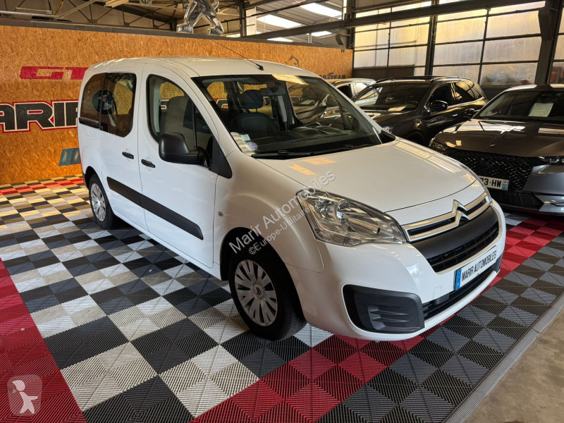 Лекотоварен автомобил Citroën BERLINGO