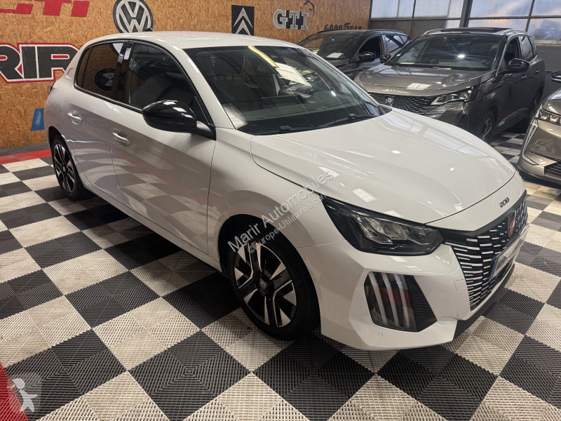 Коммерческий автомобиль Peugeot 208