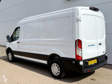 Ford Transit 68kWh 184PK L3H2 317km WLTP 96,2% (SOH) BEV Snelladen Navigatie Cruise control Climate control 360 Camera Carplay Laadkabel Parkeersensoren E