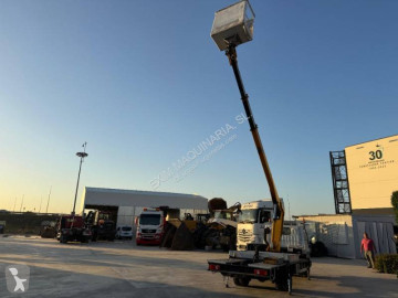 Articulada telescópica Nissan