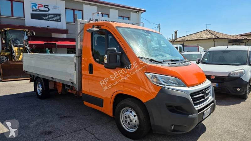 Лекотоварен автомобил Fiat