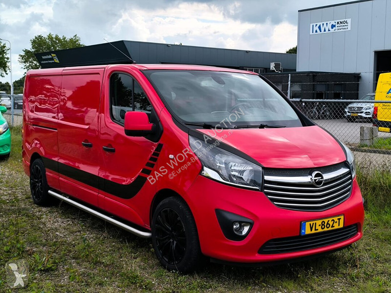 Лекотоварен автомобил Opel 120PK