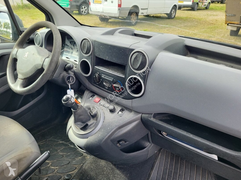 Furgoneta Peugeot 75pk