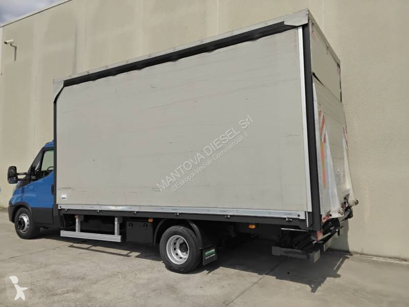 Furgoneta Iveco 60C18
