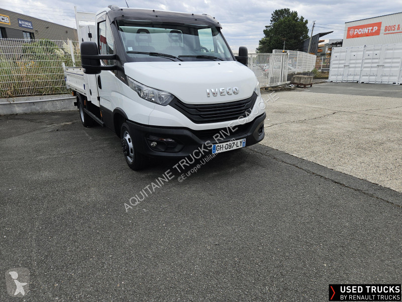 Коммерческий автомобиль Iveco