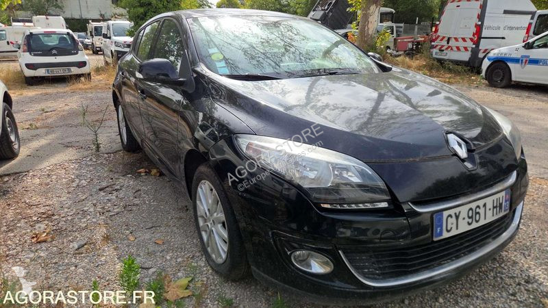 Лекотоварен автомобил Renault MEGANE
