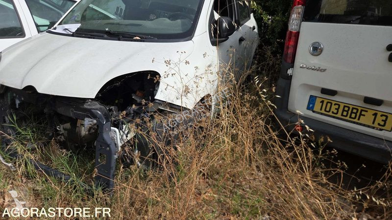 Лекотоварен автомобил Fiat PANDA