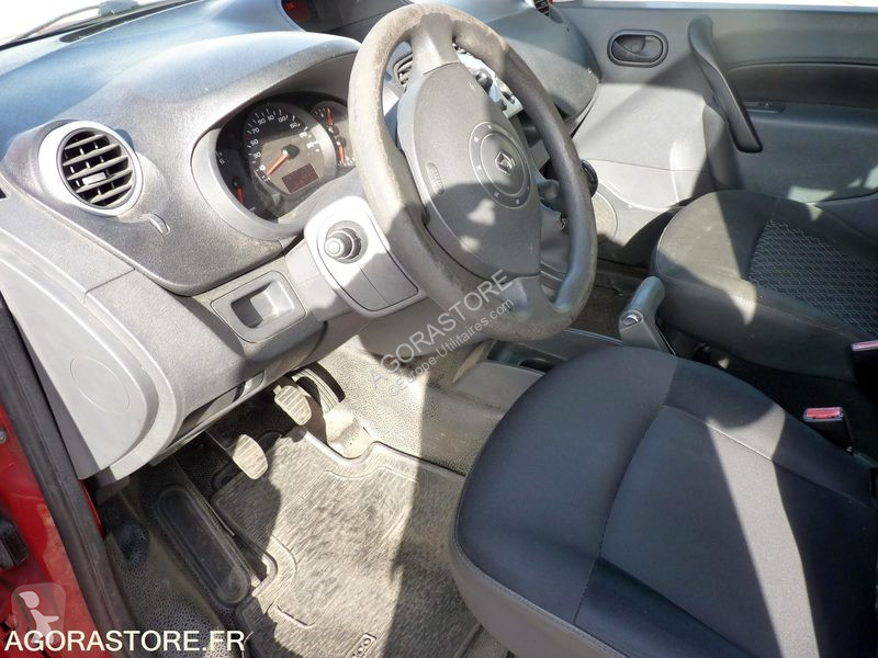 Лекотоварен автомобил Renault KANGOO