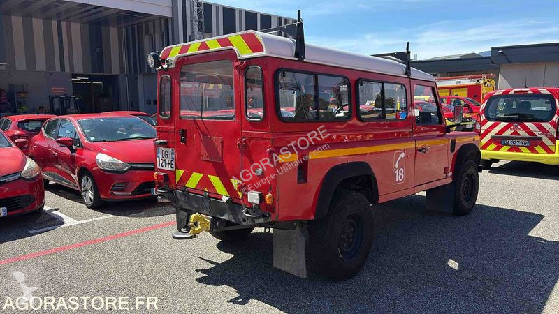 Furgoneta Land Rover DEFENDER