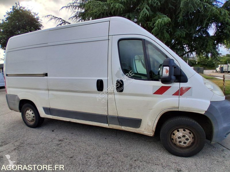 Лекотоварен автомобил Citroën JUMPER