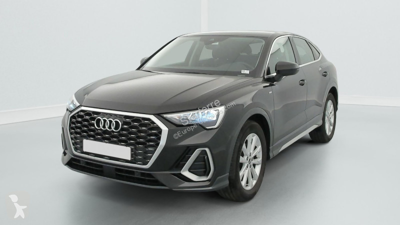 Véhicule utilitaire Audi Q3