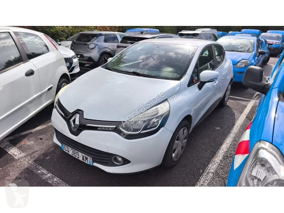 Лекотоварен автомобил Renault CLIO