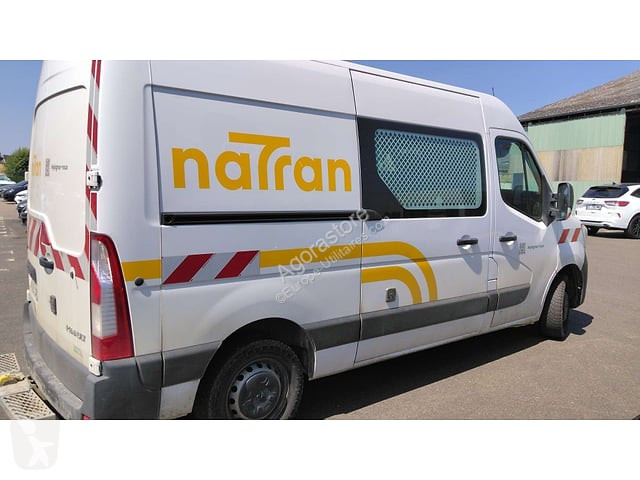 Лекотоварен автомобил Renault MASTER