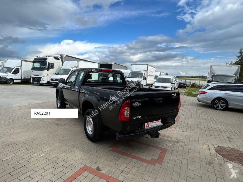 Лекотоварен автомобил Isuzu D-Max