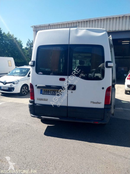 Лекотоварен автомобил Renault MASTER