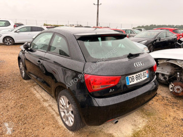 Audi 80 A1 1.6 TDi DPF 90 Ambition Luxe / DB8