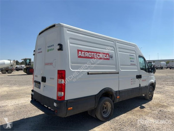 Caja cerrada Iveco