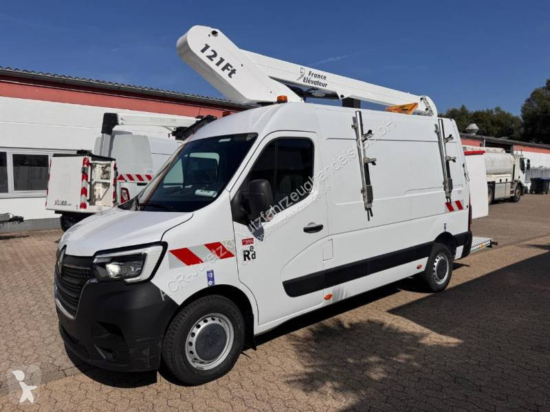 Bedrijfswagen Renault 145 DCI