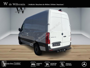 Bestelwagen Mercedes