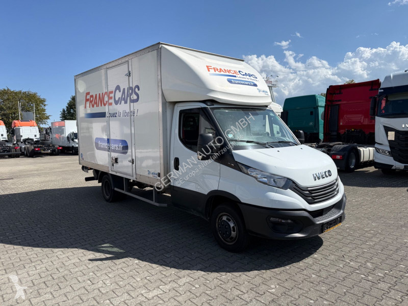 Užitkové vozidlo Iveco 35C16