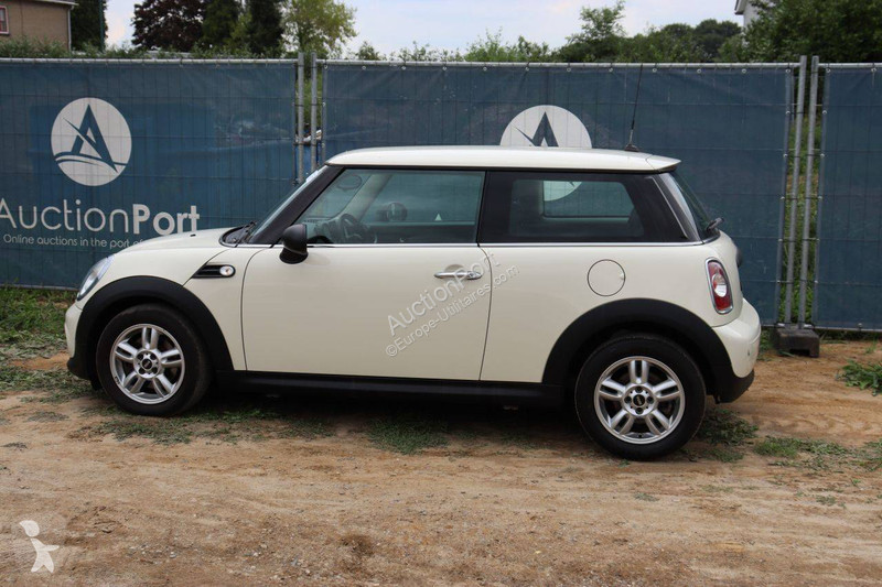 Mini One van