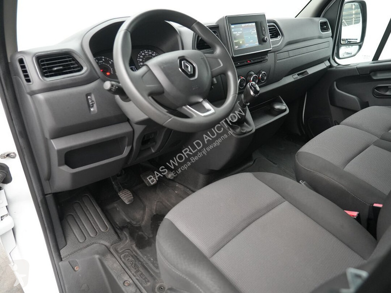 Furgoneta Renault 135PK