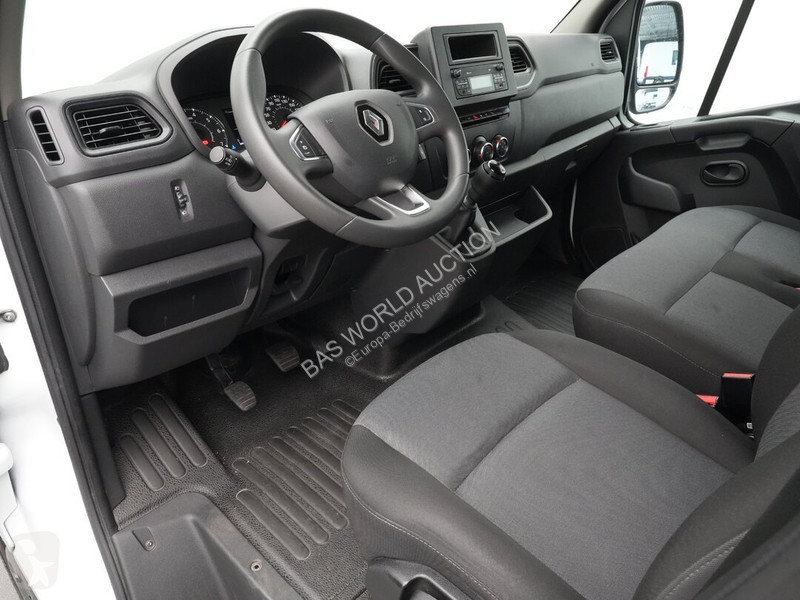Furgoneta Renault 135PK
