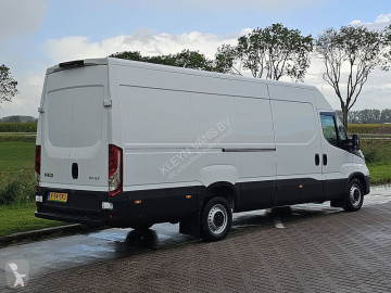Caja cerrada Iveco