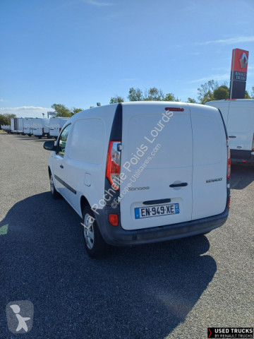 Caja cerrada Renault