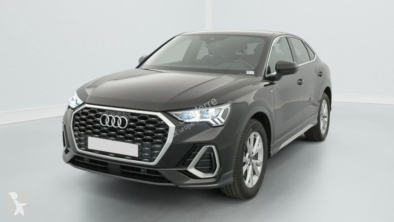 Véhicule utilitaire Audi Q3