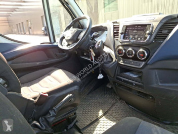 Iveco Daily 3.0D 352L DC 6P. H2 AUT/ECC