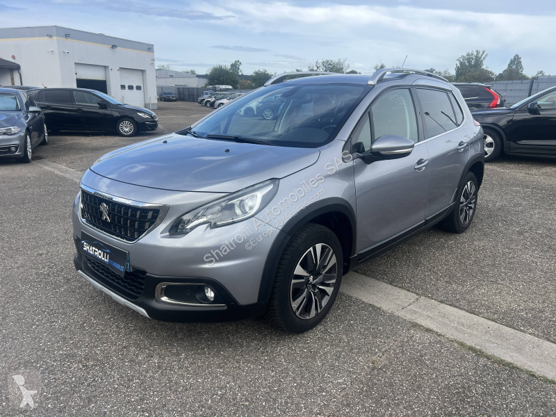 Užitkové vozidlo Peugeot 1.2 110ch Allure...