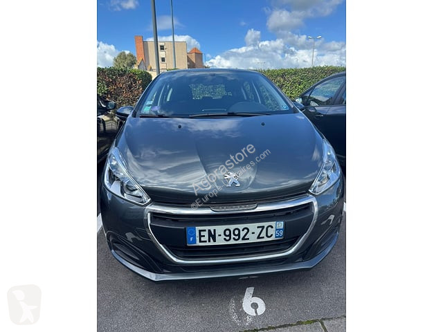 Коммерческий автомобиль Peugeot 208