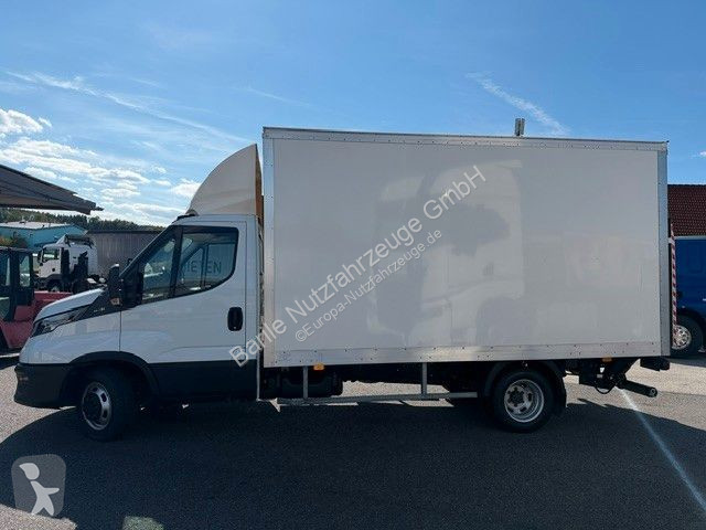 Veículo utilitário Iveco 35C16