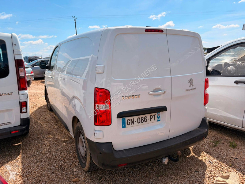 Коммерческий автомобиль Peugeot III 2.0 HDI 177...