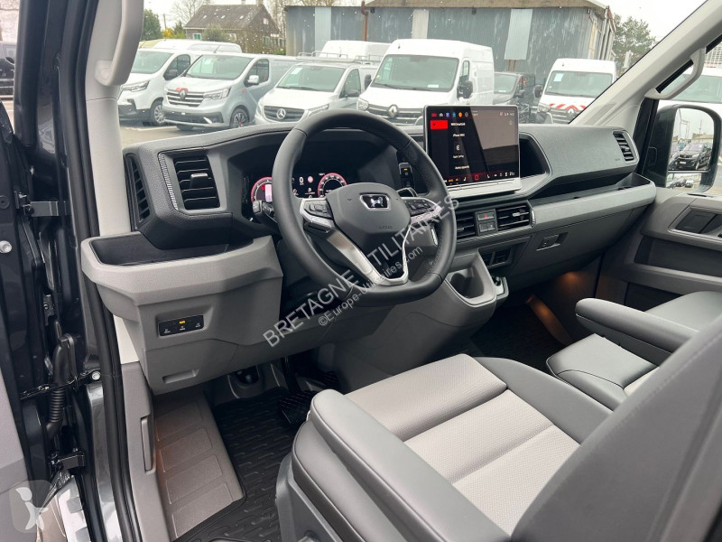 Коммерческий автомобиль MAN TGE FG 4X4 L3H2...