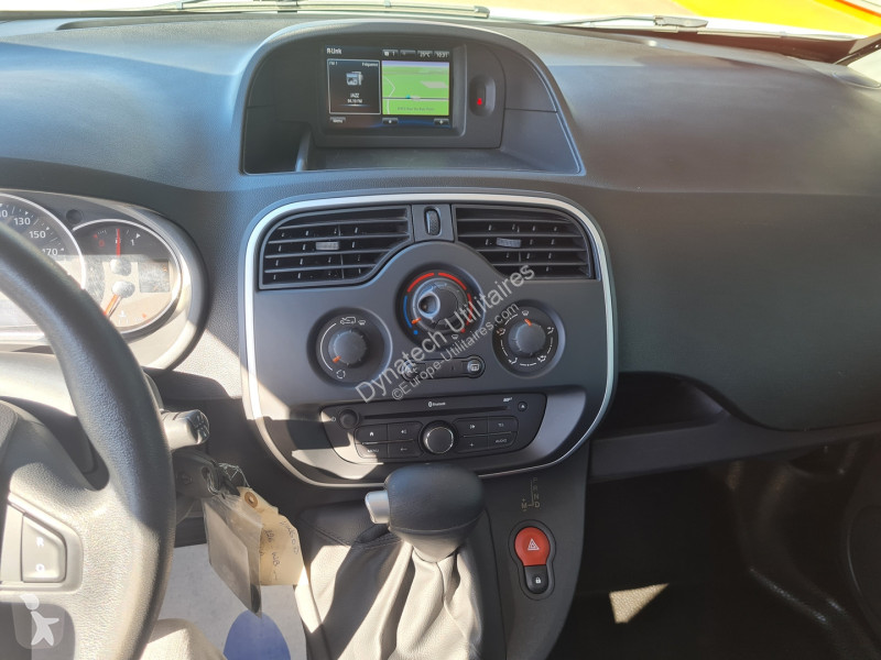 Коммерческий автомобиль Renault KANGOO II...