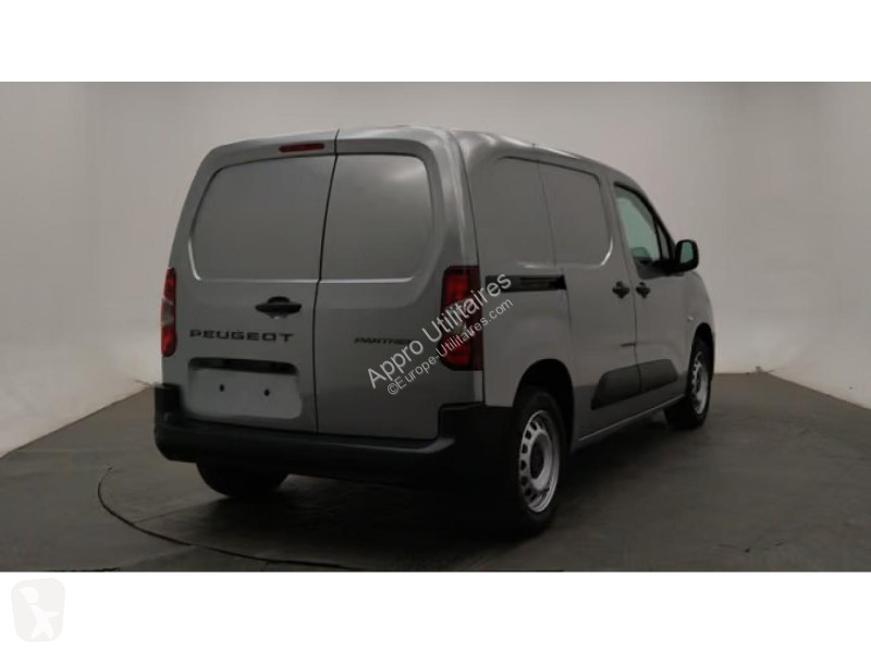 Véhicule utilitaire Peugeot