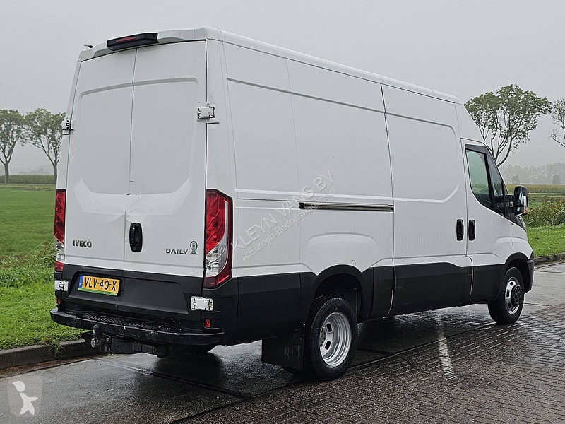 Haszongépjármű Iveco 35C13 Dubbellucht L2H2 AC!