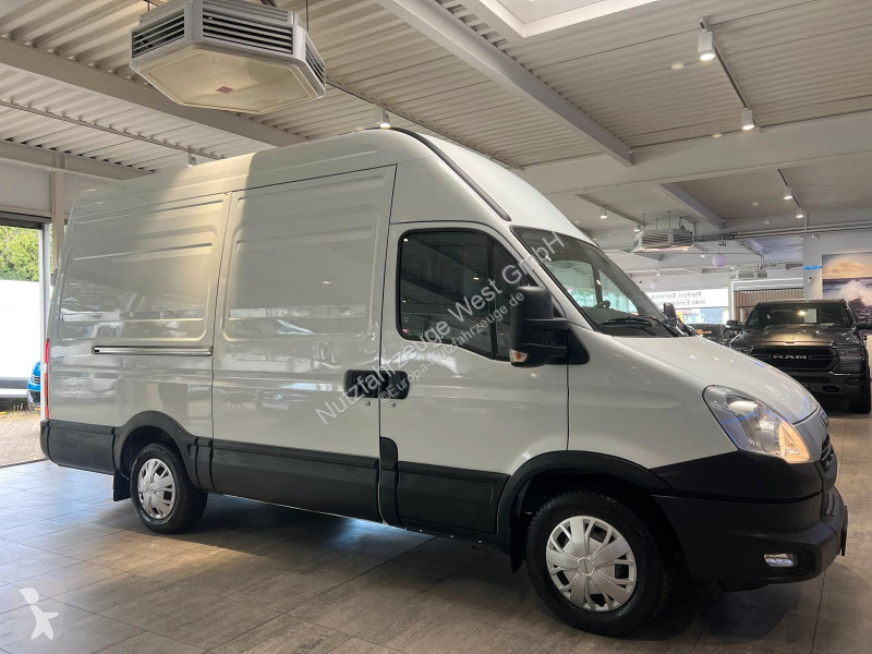 Furgoneta Iveco 35S17 3,0...